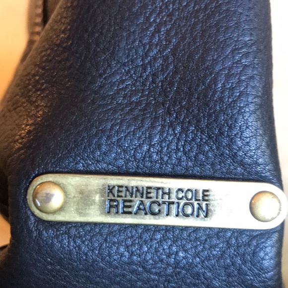 Kenneth Cole Reaction large handbag - Picture 8 of 9
